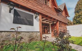 Hosteria Las Lucarnas